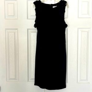 Carmen Marc Valvo black cocktail dress with ruffle sleeves size 4
